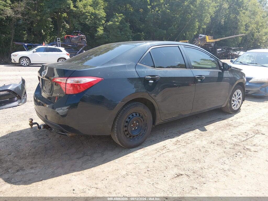 5YFBURHE2JP759290 2018 TOYOTA COROLLA photo no. 4