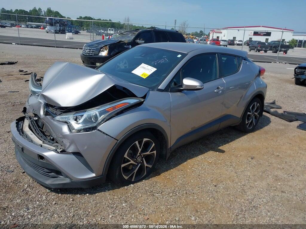 NMTKHMBX3JR012904 2018 TOYOTA C-HR photo no. 2