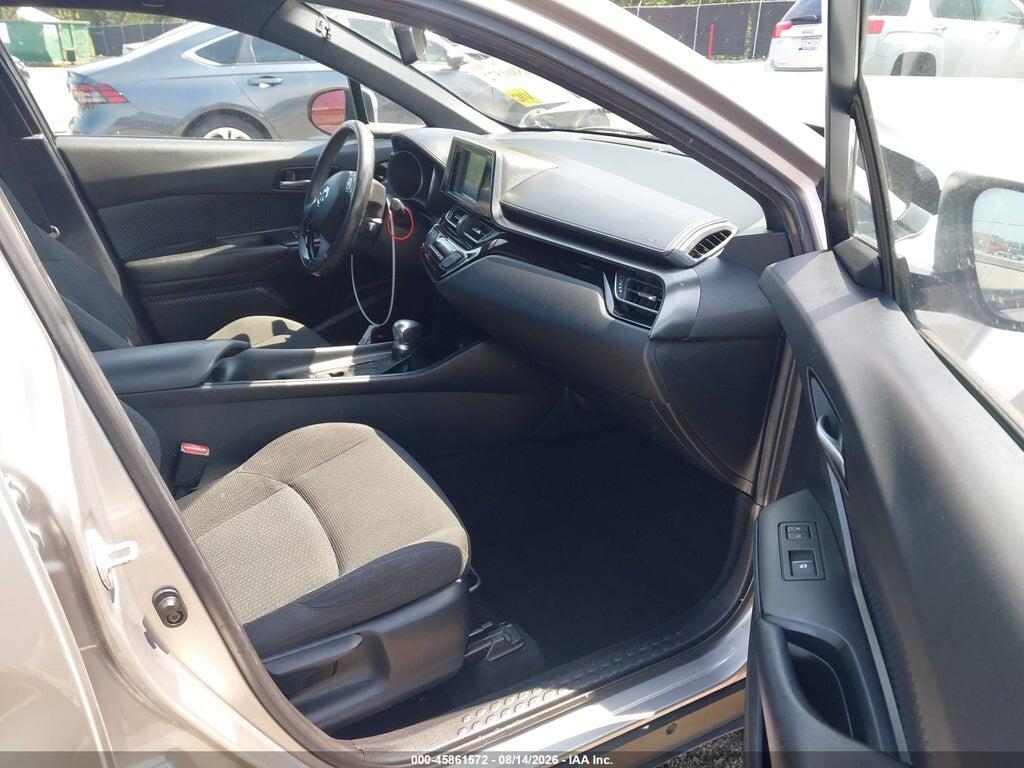 NMTKHMBX3JR012904 2018 TOYOTA C-HR photo no. 5