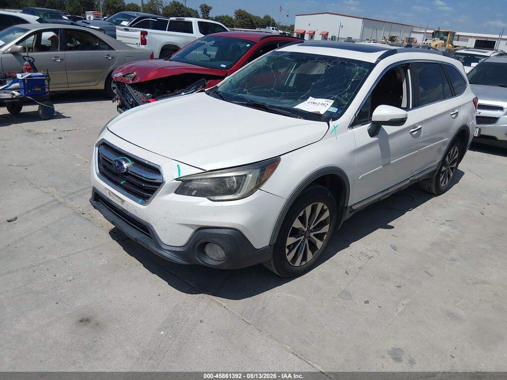 4S4BSETC4J3308807 2018 SUBARU OUTBACK photo no. 2