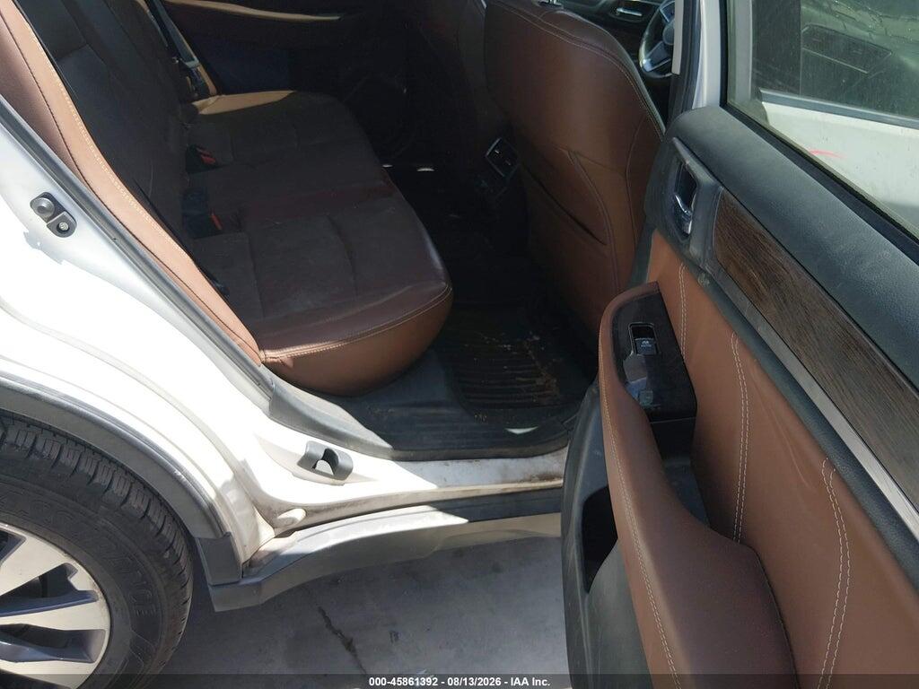 4S4BSETC4J3308807 2018 SUBARU OUTBACK photo no. 8