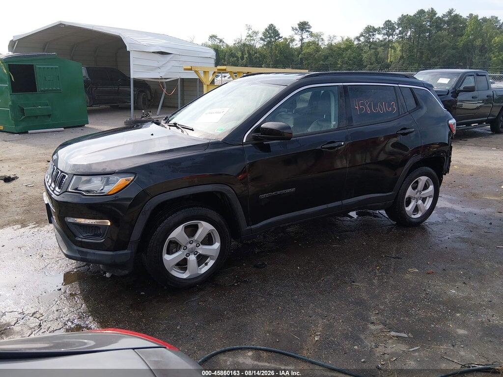 3C4NJDBB6JT315933 2018 JEEP COMPASS photo no. 2