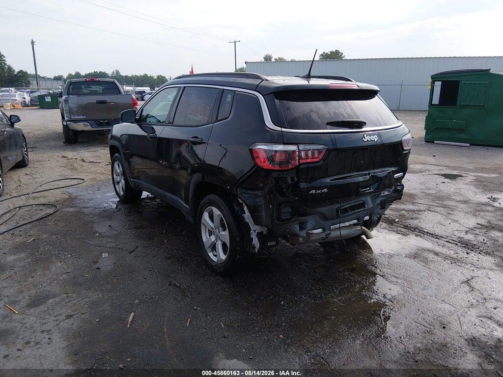 3C4NJDBB6JT315933 2018 JEEP COMPASS photo no. 3