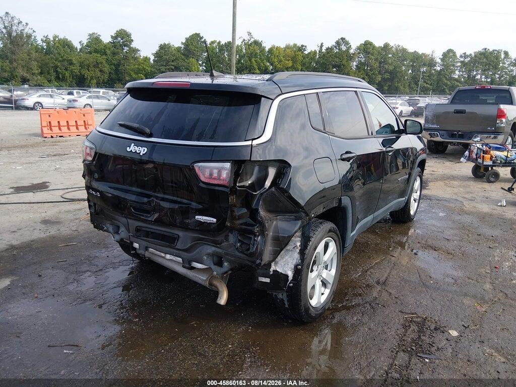 3C4NJDBB6JT315933 2018 JEEP COMPASS photo no. 4