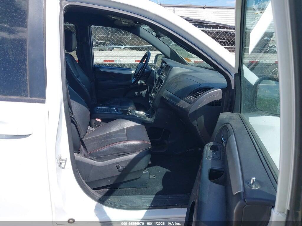 2C4RDGEGXKR618834 2019 DODGE GRAND CARAVAN photo no. 5