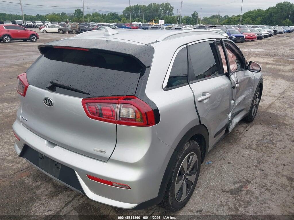 KNDCC3LC0K5231899 2019 KIA NIRO photo no. 4