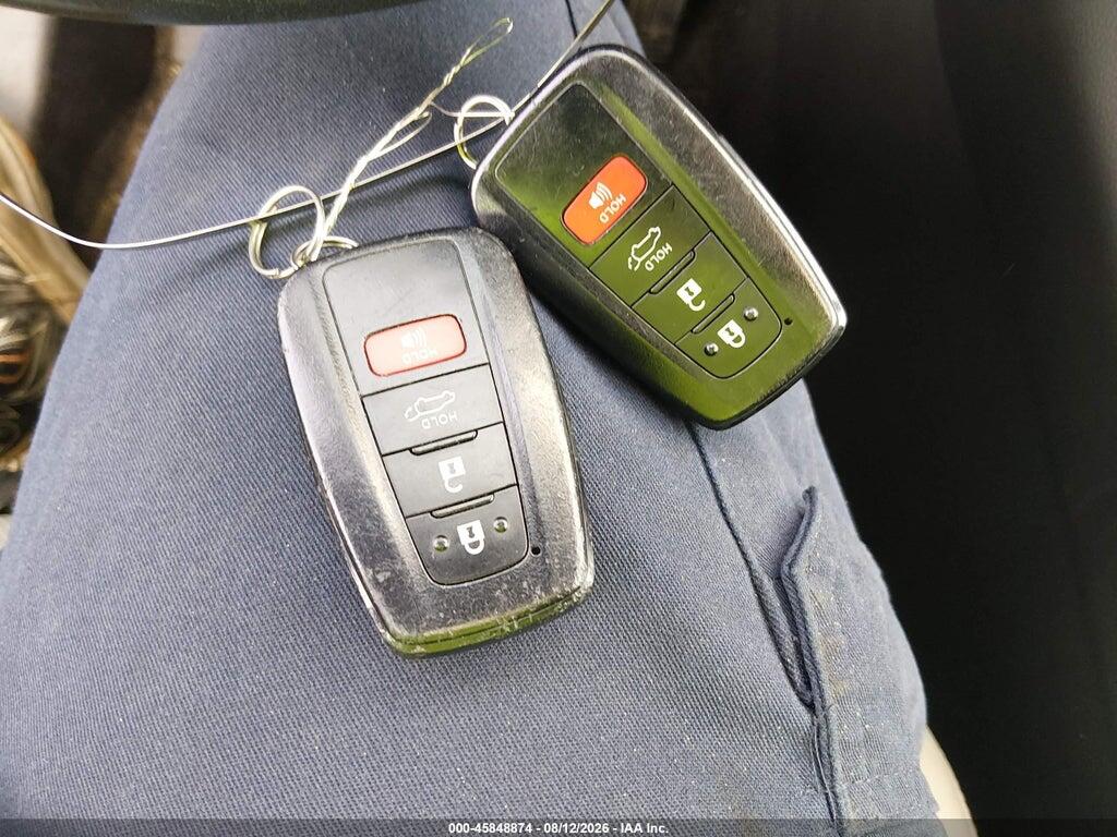 2T3DWRFV9KW004067 2019 TOYOTA RAV4 HYBRID photo no. 11