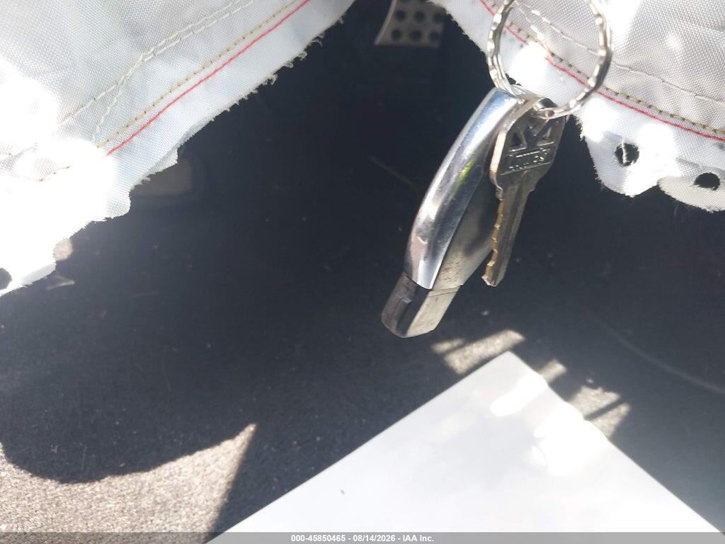 WDDGF4HB3EG238634 2014 MERCEDES-BENZ C 250 photo no. 11