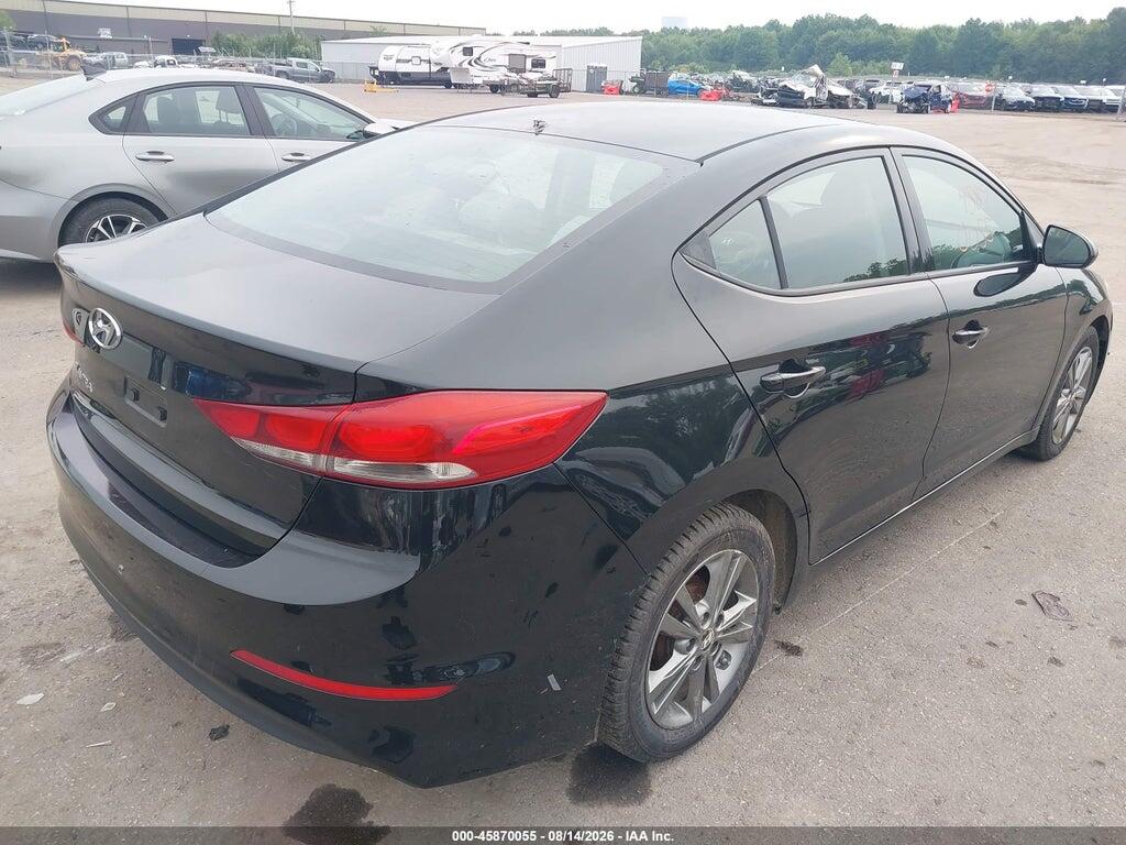 5NPD84LF8HH008024 2017 HYUNDAI ELANTRA photo no. 4