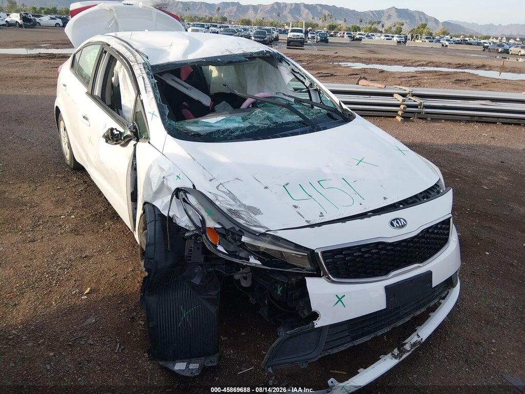 3KPFL4A7XHE011546 2017 KIA FORTE photo no. 6
