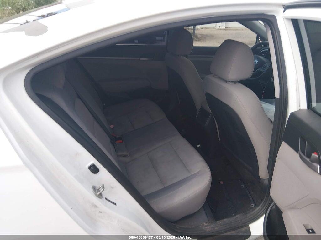 5NPD74LF8HH165796 2017 HYUNDAI ELANTRA photo no. 8