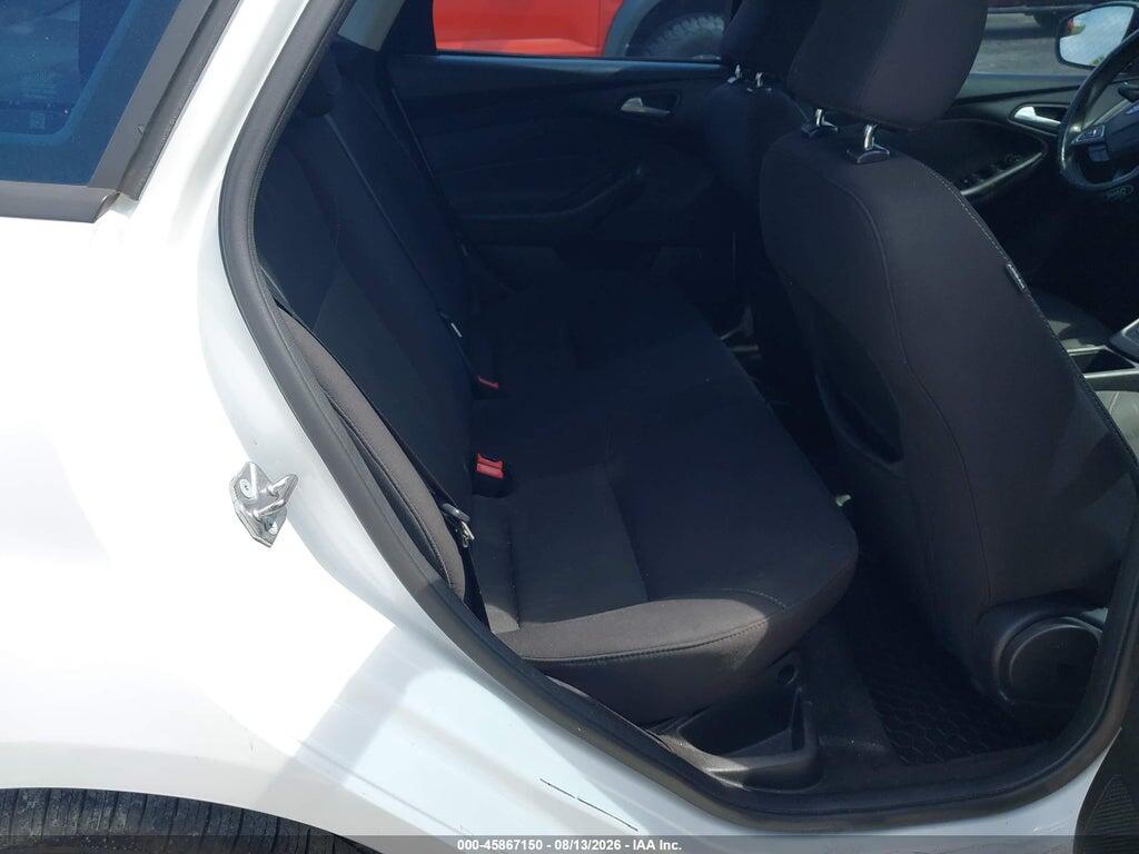 1FADP3F23HL231224 2017 FORD FOCUS photo no. 8