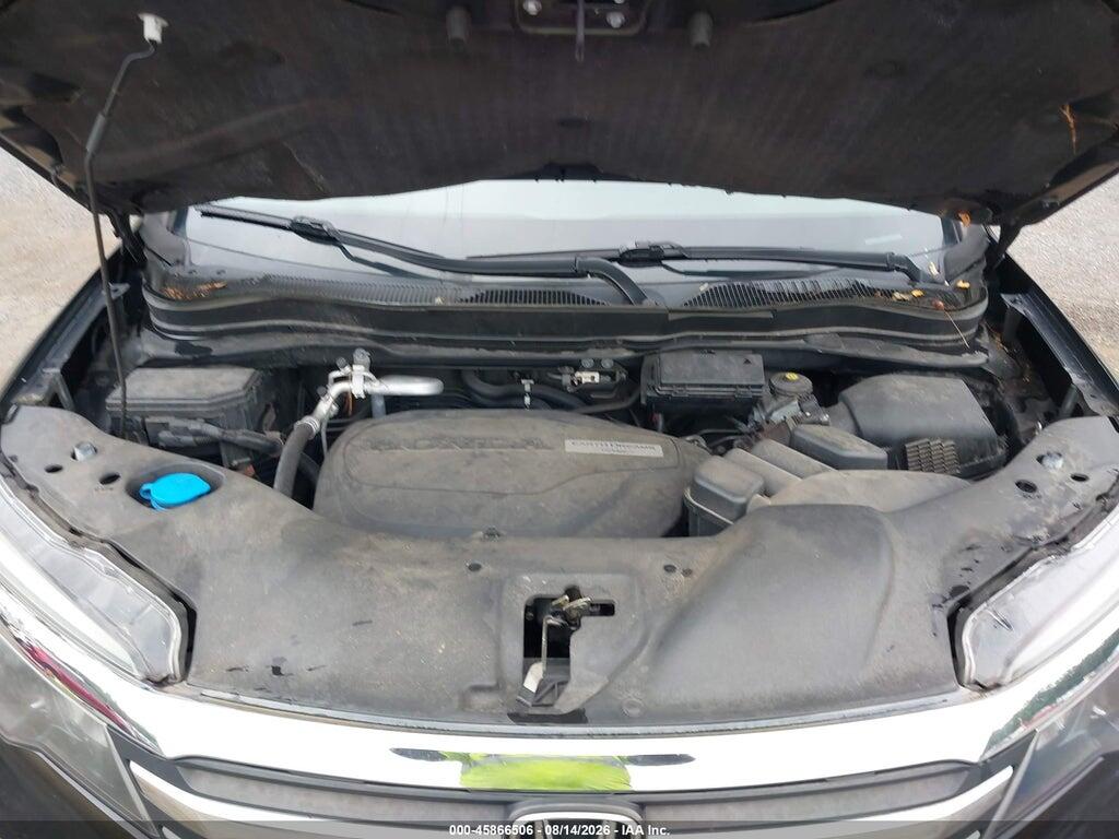 5FNYF6H51HB038788 2017 HONDA PILOT photo no. 10