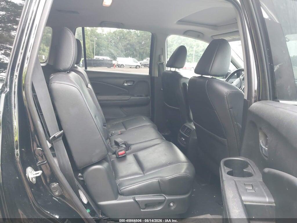 5FNYF6H51HB038788 2017 HONDA PILOT photo no. 8