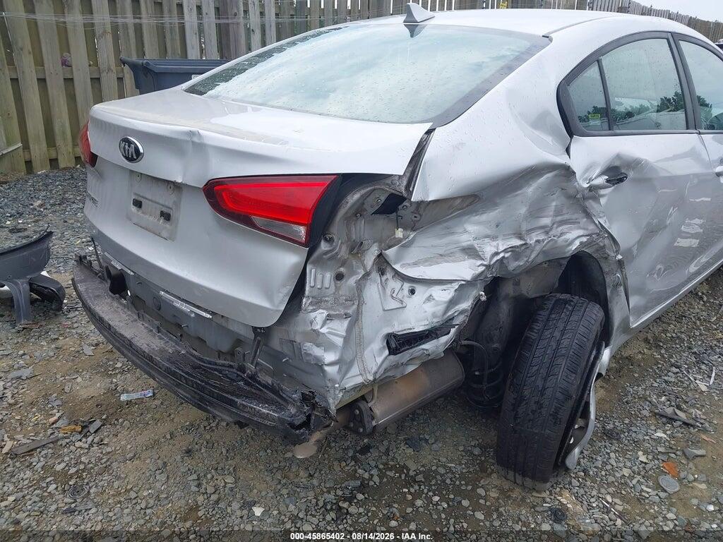 3KPFK4A72HE108100 2017 KIA FORTE photo no. 6