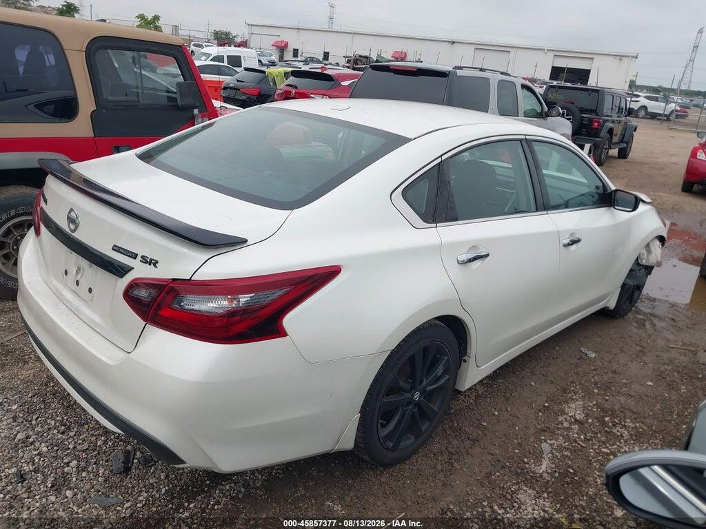 1N4AL3AP6JC201920 2018 NISSAN ALTIMA photo no. 4