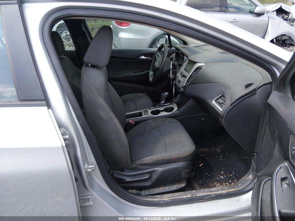 1G1BC5SM0J7158708 2018 CHEVROLET CRUZE photo no. 5