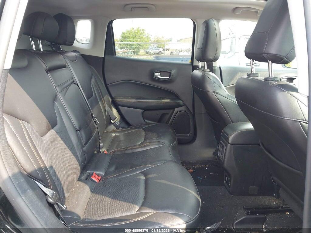 3C4NJDCB7JT245602 2018 JEEP COMPASS photo no. 8