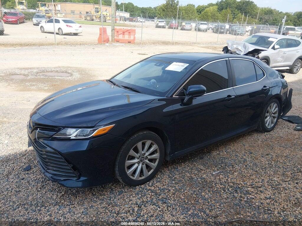 4T1B11HK1JU604955 2018 TOYOTA CAMRY photo no. 2