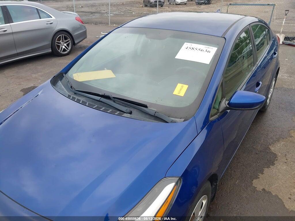 3KPFK4A76JE196607 2018 KIA FORTE photo no. 6