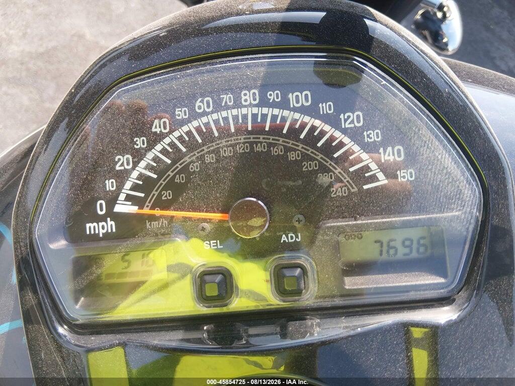 JS1VY53A0J2100504 2018 SUZUKI VZR1800 photo no. 7