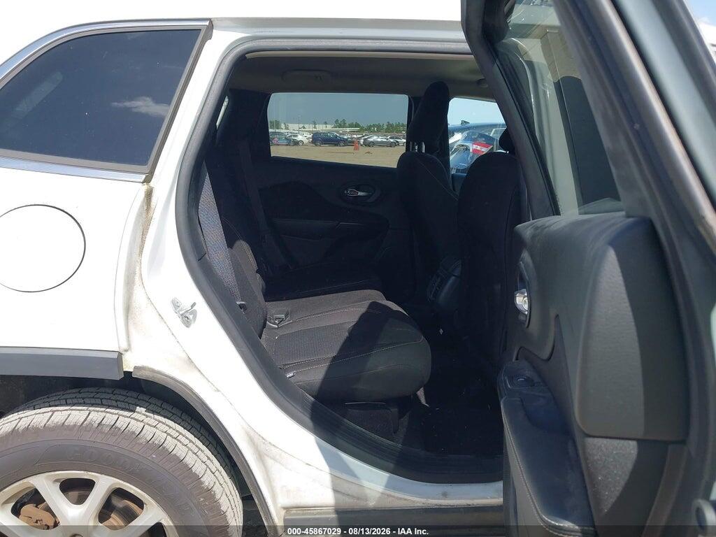1C4PJLCB7GW172995 2016 JEEP CHEROKEE photo no. 8