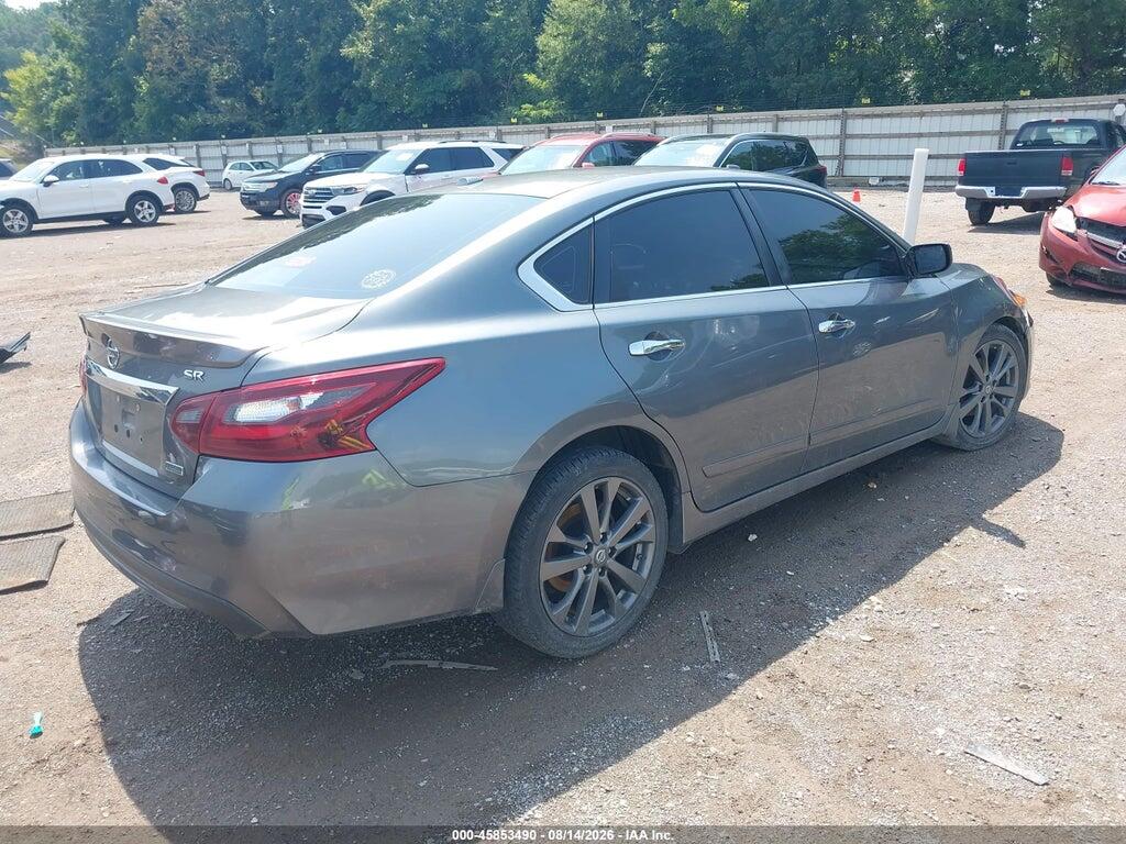1N4AL3AP5JC257556 2018 NISSAN ALTIMA photo no. 4