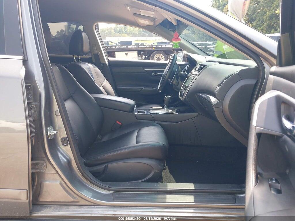 1N4AL3AP5JC257556 2018 NISSAN ALTIMA photo no. 5