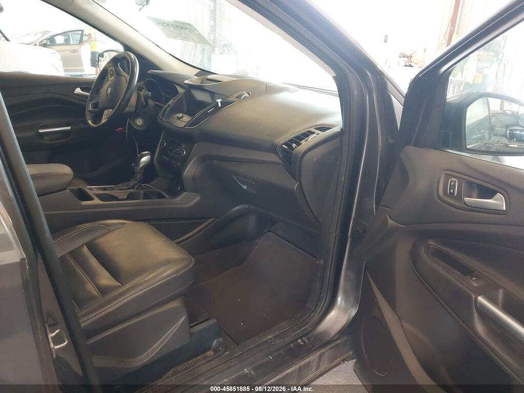 1FMCU9HD0JUB71432 2018 FORD ESCAPE photo no. 5