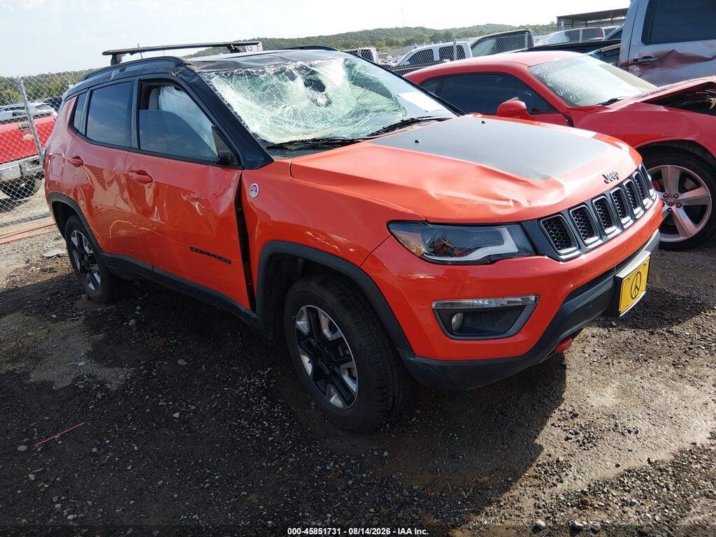 3C4NJDDB8JT287579 2018 JEEP COMPASS photo no. 1