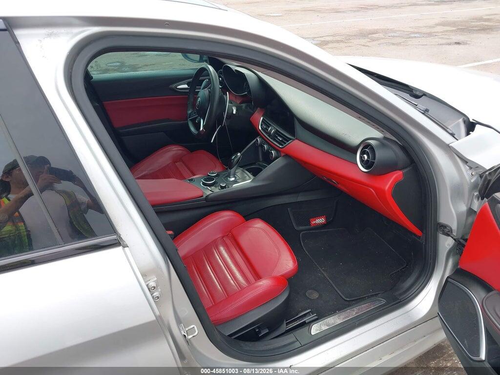 ZARFAECN2J7568146 2018 ALFA ROMEO GIULIA photo no. 5