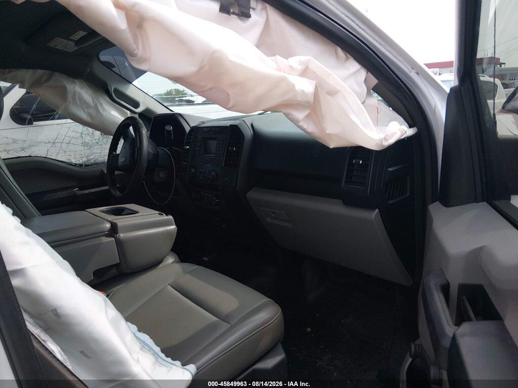 1FTMF1CBXJKF87123 2018 FORD F-150 photo no. 5