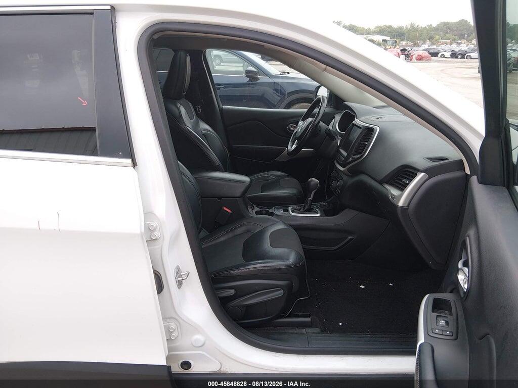 1C4PJMLB9JD619142 2018 JEEP CHEROKEE photo no. 5