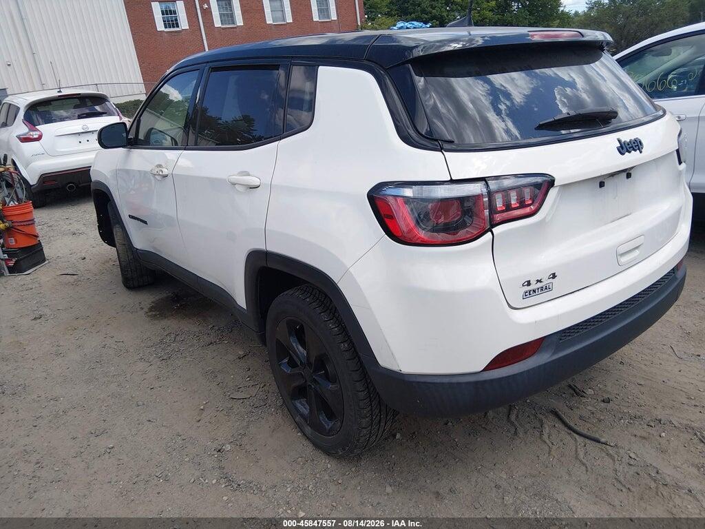 3C4NJDBB9KT600031 2019 JEEP COMPASS photo no. 3