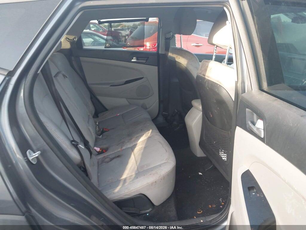 KM8J23A47KU893129 2019 HYUNDAI TUCSON photo no. 8