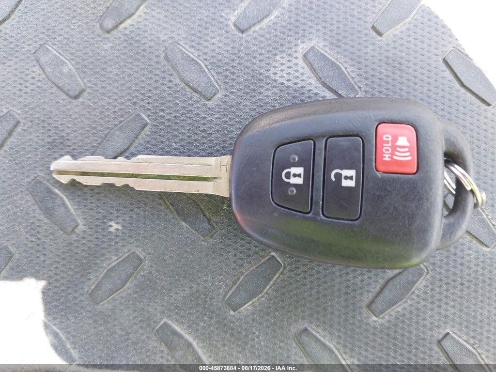 2T3WFREV0FW146047 2015 TOYOTA RAV4 photo no. 11