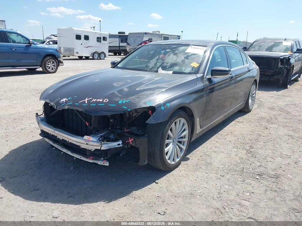 WBA7E2C57KB454608 2019 BMW 740I photo no. 2