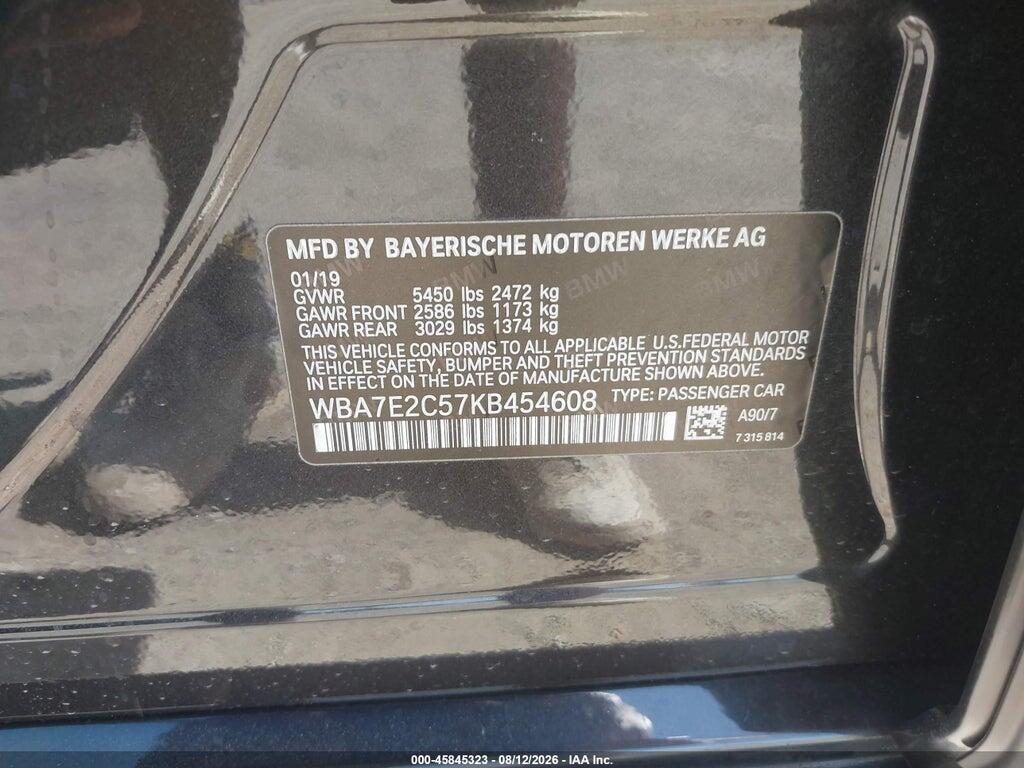 WBA7E2C57KB454608 2019 BMW 740I photo no. 9