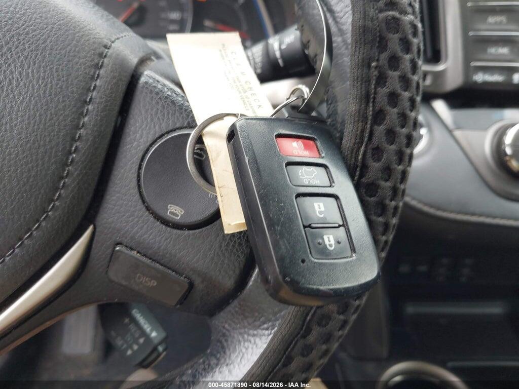 JTMDFREV8FD116816 2015 TOYOTA RAV4 photo no. 11