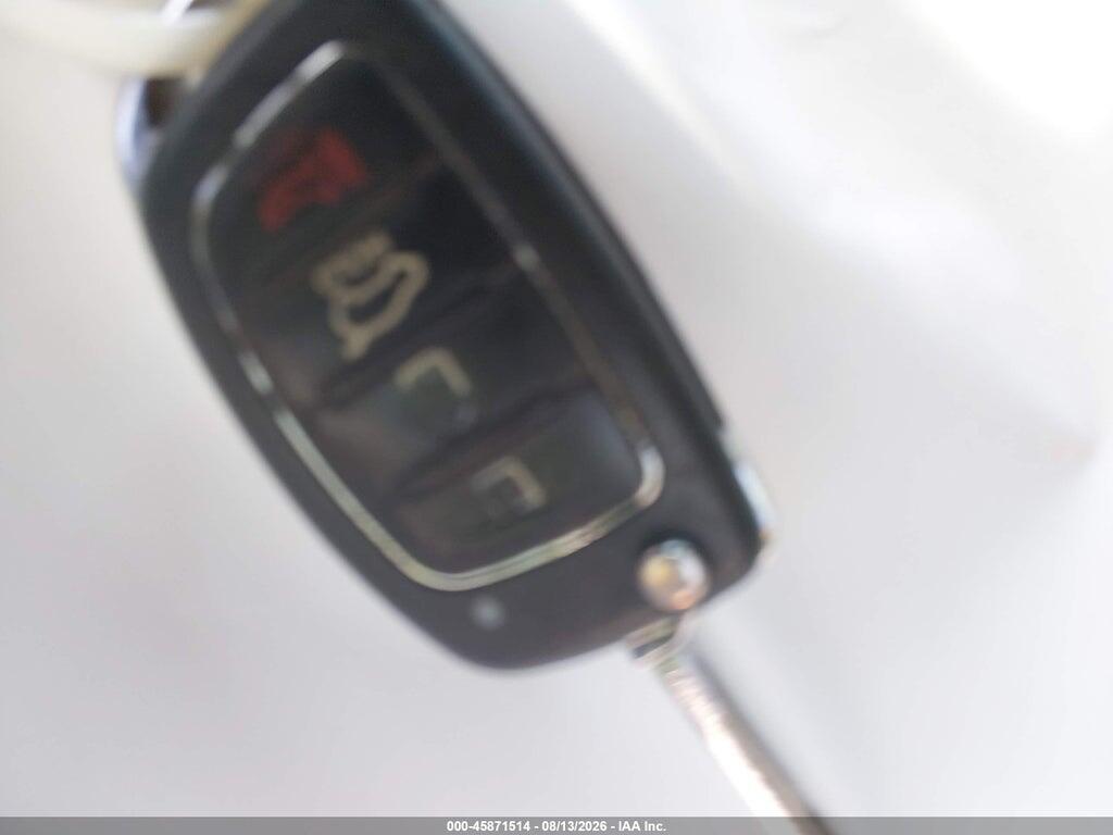 5NPE24AF3FH198546 2015 HYUNDAI SONATA photo no. 11