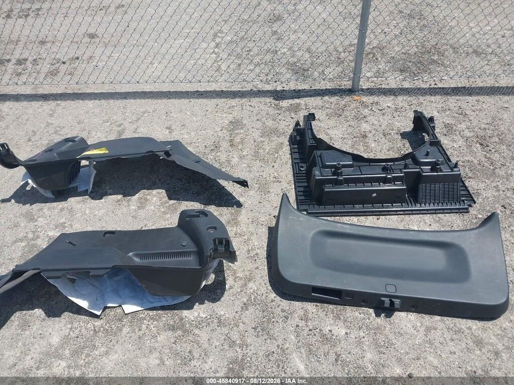 2GNAXHEV3K6121111 2019 CHEVROLET EQUINOX photo no. 12