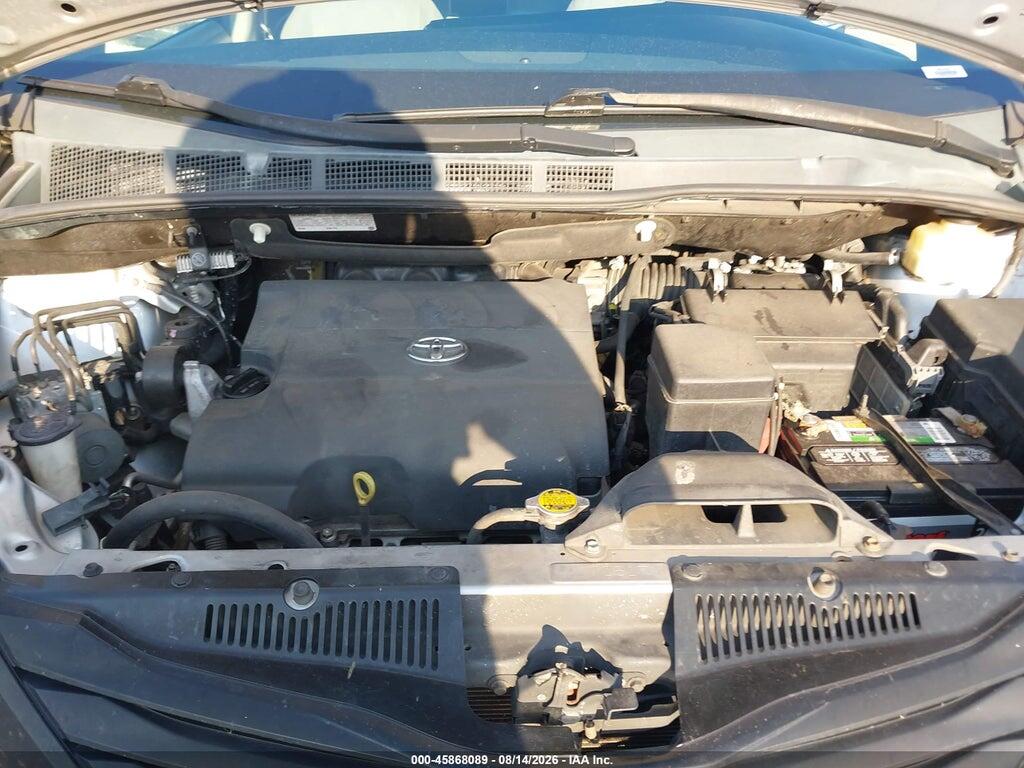 5TDZK3DC2FS660697 2015 TOYOTA SIENNA photo no. 10