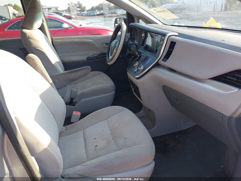 5TDZK3DC2FS660697 2015 TOYOTA SIENNA photo no. 5