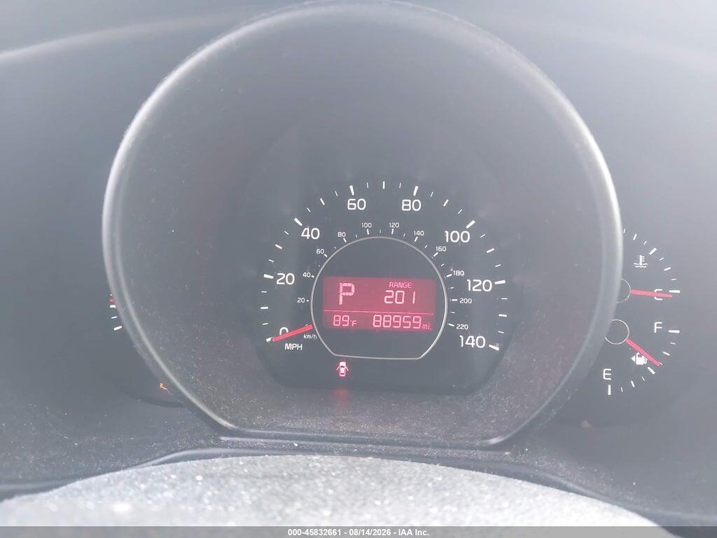 KNDJN2A20K7666982 2019 KIA SOUL photo no. 7