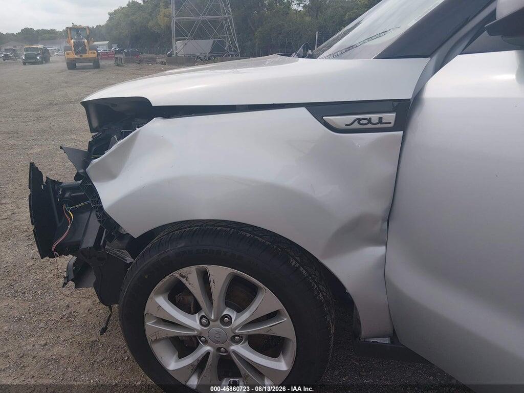 KNDJP3A52G7867509 2016 KIA SOUL photo no. 6