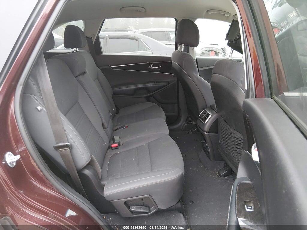 5XYPGDA59HG327904 2017 KIA SORENTO photo no. 8