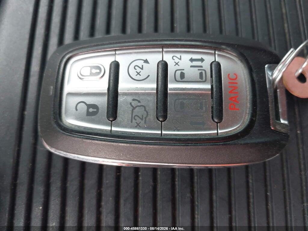 2C4RC1EG8HR614435 2017 CHRYSLER PACIFICA photo no. 11