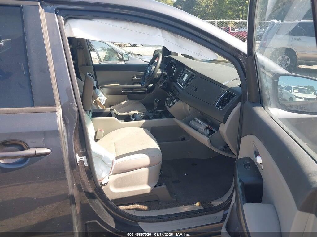 KNDMB5C18G6178985 2016 KIA SEDONA photo no. 5