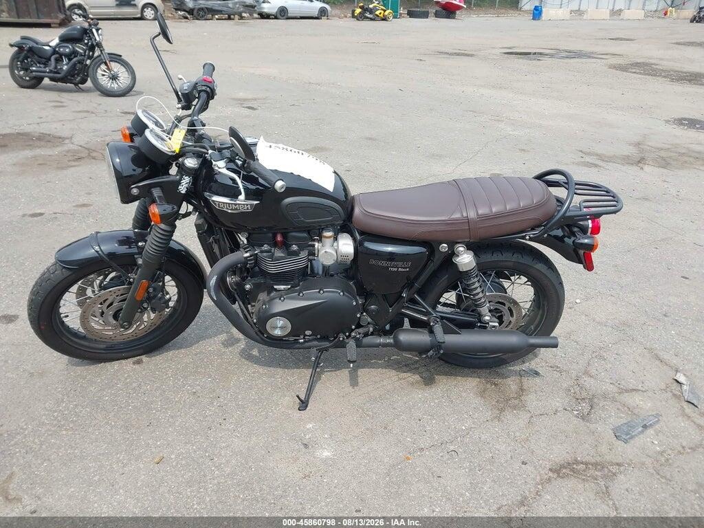 SMTD40HL2HT770121 2017 TRIUMPH MOTORCYCLE BONNEVILLE photo no. 9