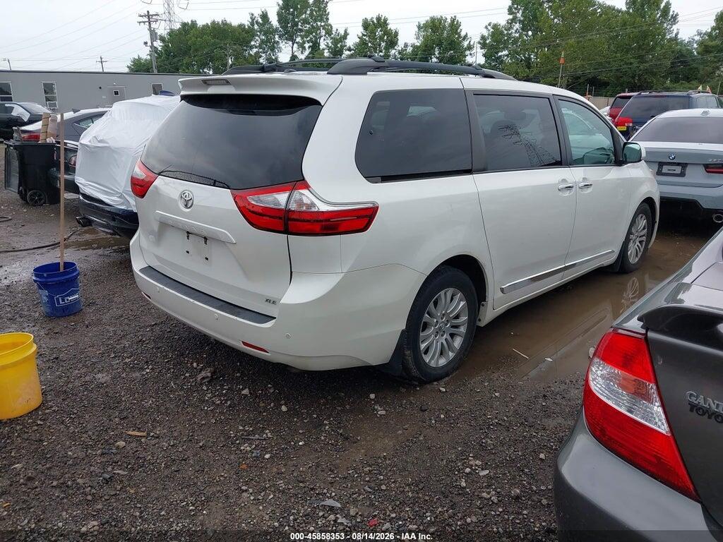 5TDYZ3DC1HS865955 2017 TOYOTA SIENNA photo no. 4